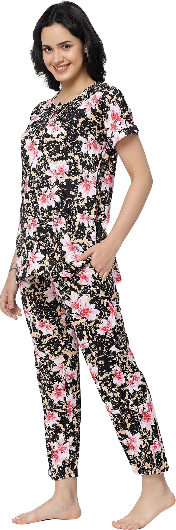 Multi_Floral_Print_Lycra_Blend_Night_Suit_Set