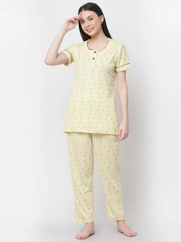 Yellow_Printed__Cotton_Blend_Night_Suit_Set