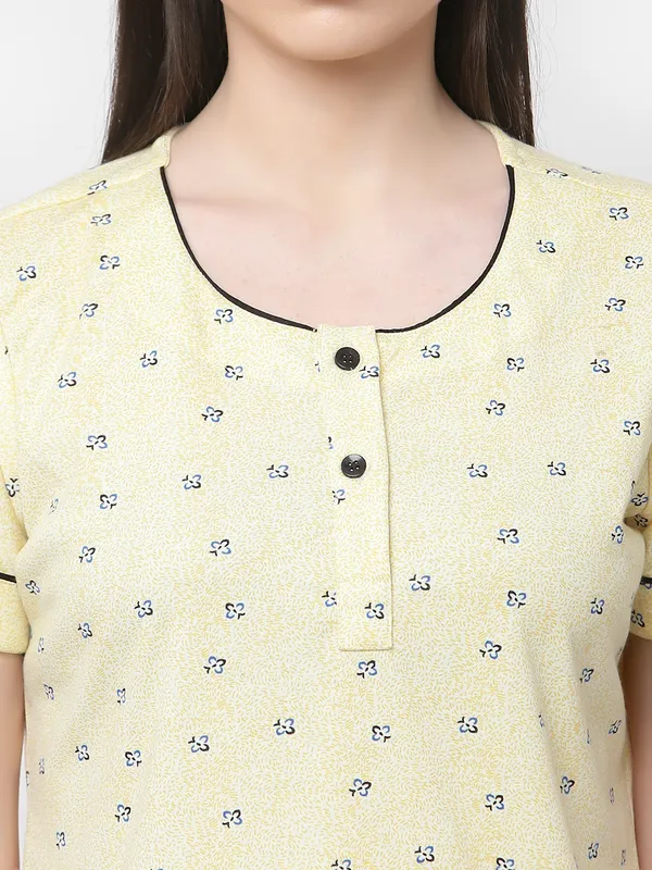 Yellow_Printed__Cotton_Blend_Night_Suit_Set