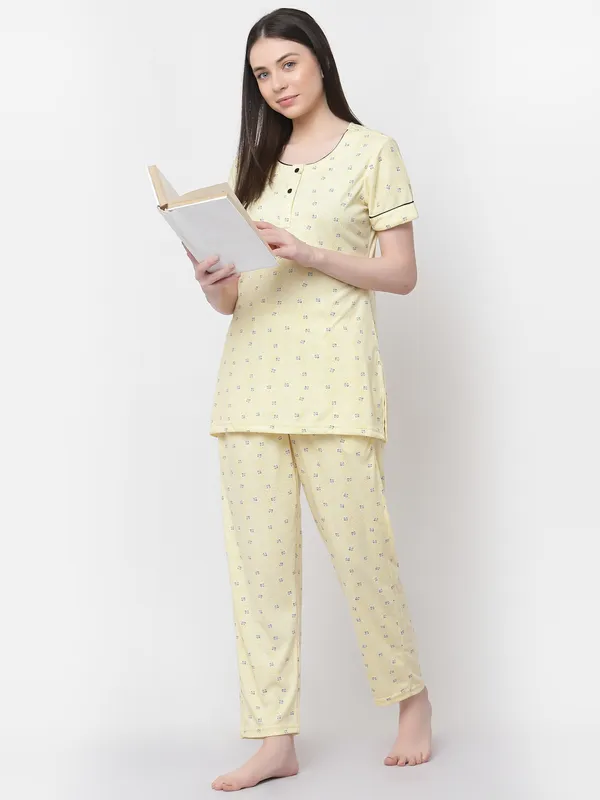 Yellow_Printed__Cotton_Blend_Night_Suit_Set