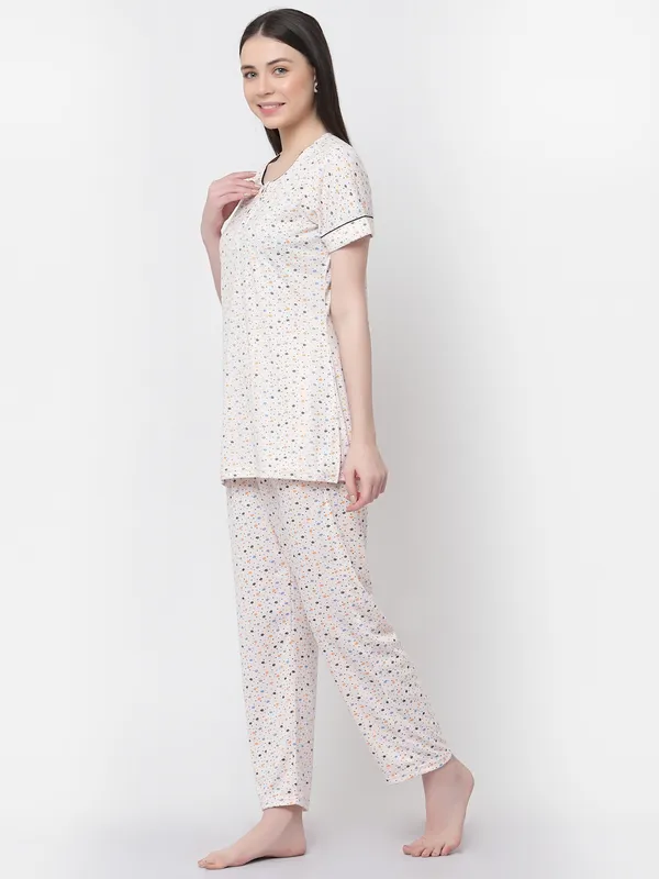 Off_white_Floral_Print_Cotton_Blend_Night_Suit_Set