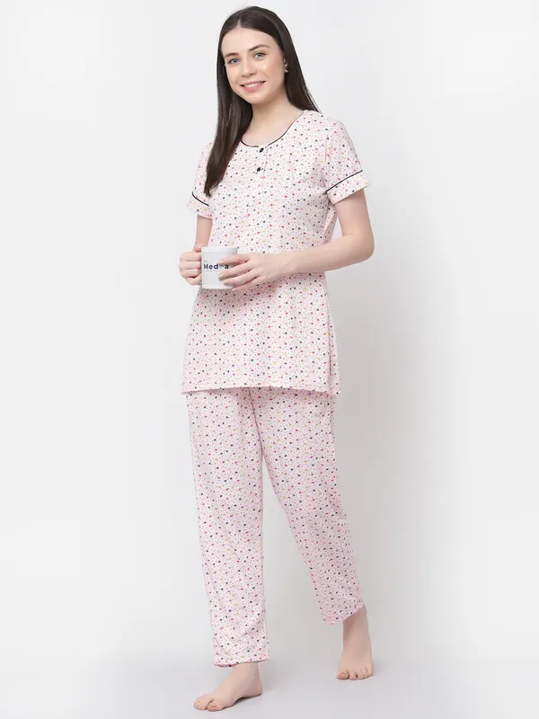 Pink_Floral_Print_Cotton_Blend_Night_Suit_Set