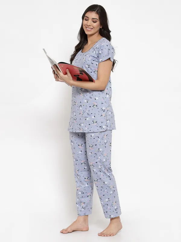 Blue_Printed__Cotton_Blend_Night_Suit_Set