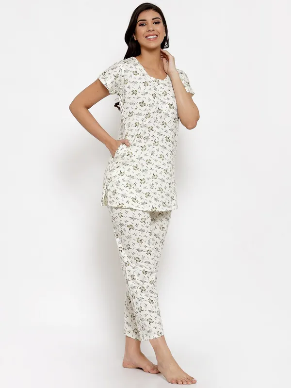 White_Printed__Cotton_Blend_Night_Suit_Set