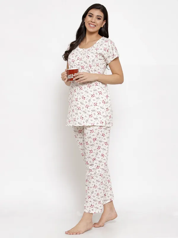 White_Printed__Cotton_Blend_Night_Suit_Set