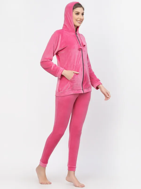 Pink_Solid_Velvet_Top_&_Pyjama_Set