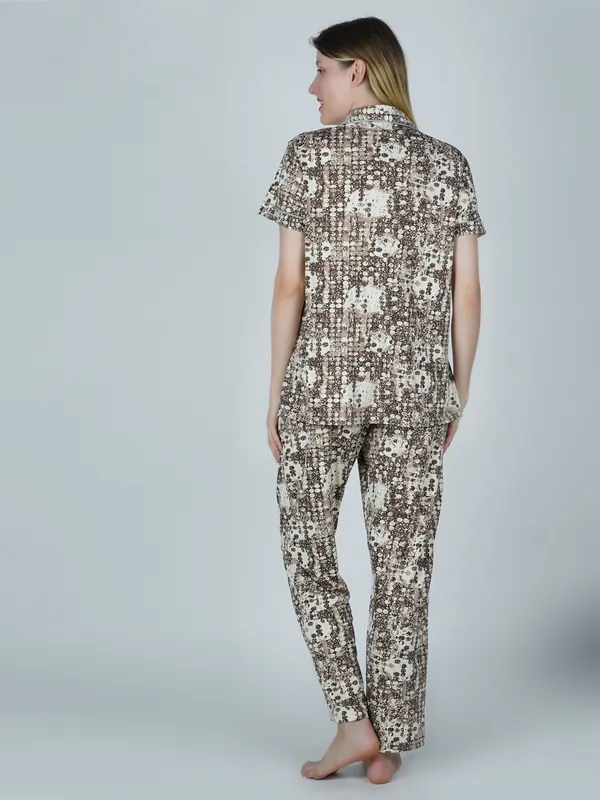Women's_Cotton_Printed_Brown_Night_Suit