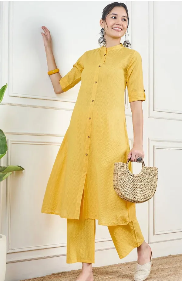 Yellow_Cotton_Pinted_Half_Sleeve_Kurta_&_Pent_Set
