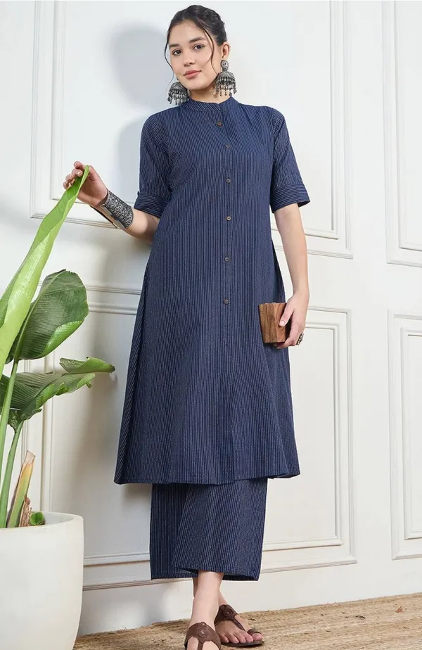 Blue_Cotton_Pinted_Half_Sleeve_Kurta_&_Pent_Set