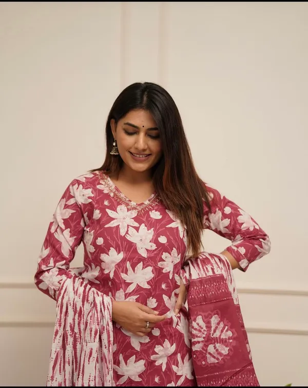 Womens_Cotton_Kurta_Pant_Dupatta_Set