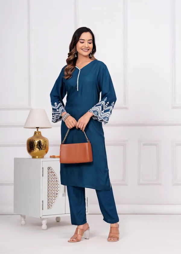 Womens_Rayon_Embroidery_Co-Ord_Set