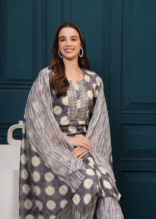 Grey_Cotton_Kurta_Pant_With_Dupatta_Set_For_Women