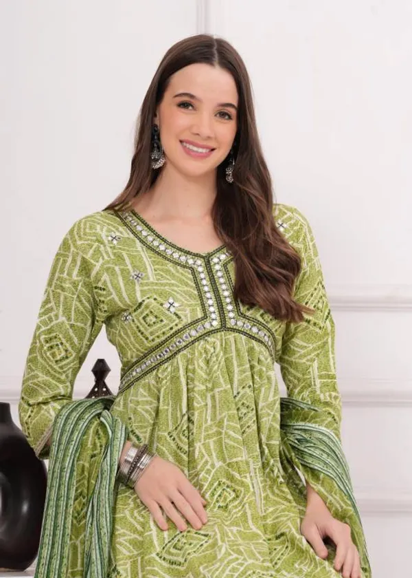 Green_Rayon_Viscose_Kurta,_Pant_With_Dupatta_Set_For_Women