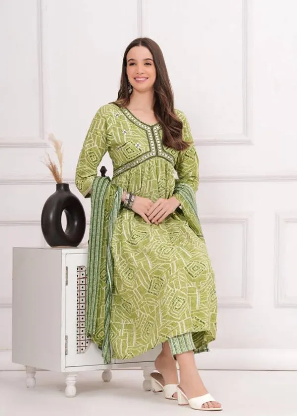 Green_Rayon_Viscose_Kurta,_Pant_With_Dupatta_Set_For_Women
