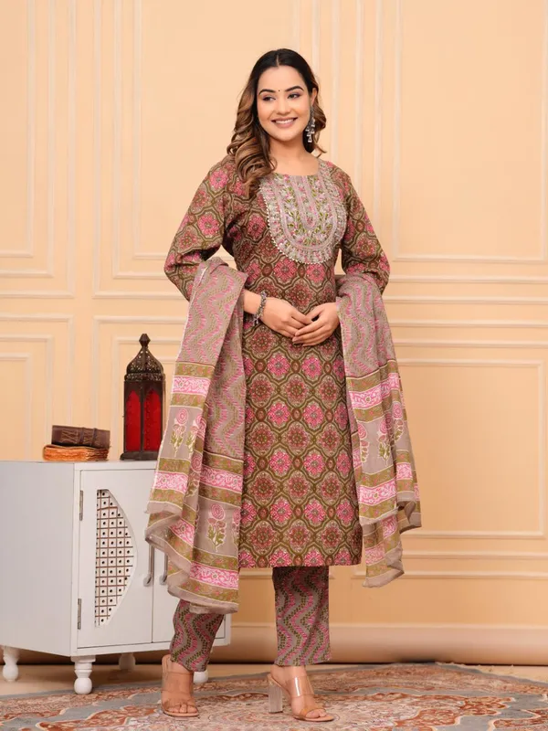 Grey_Pure_Cotton_Kurta_Pant_And_Dupatta_Set_For_Women