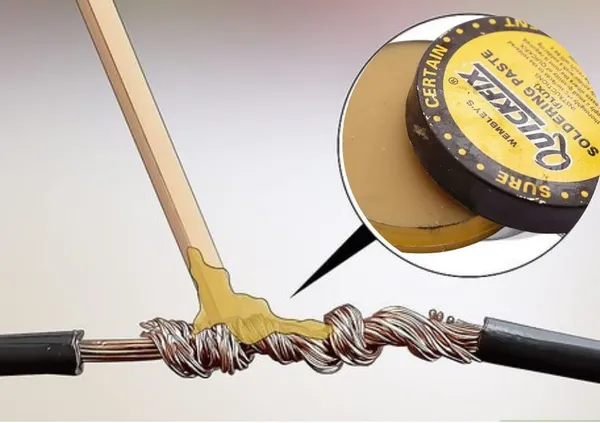 1_Pc_Soldering_Paste_Flux_50gms_Rosin_Rich_Paste_for_Electronic_Projects