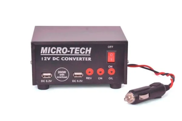 Car_Inverter_200_Watt_Mini_Car_Inverter_DC_to_AC_Converter_12v_with_Two_AC_Outputs_and_Two_USB_Ports