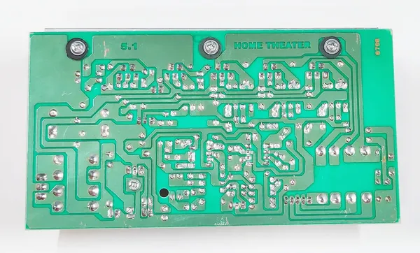 Monty_5.1_Amplifier_Board_12v_DC_Home_Theater_Kit_Circuit_Board_Tda2030_Based_for_Car_Audio_Systems,_Home_Audio_Systems,_Professional_Audio_Systems_etc.