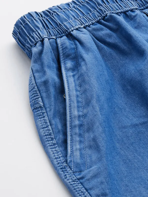 Flat-Front_Cargo_Capri_with_Elasticated_Waist_for_Men