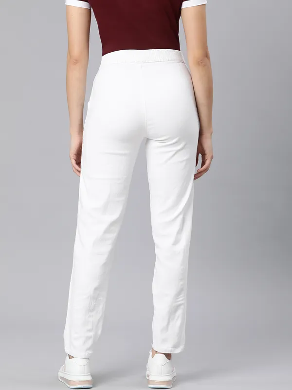 White_Jeans_For_Women