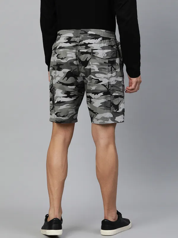 Grey_Shorts_For_Mens
