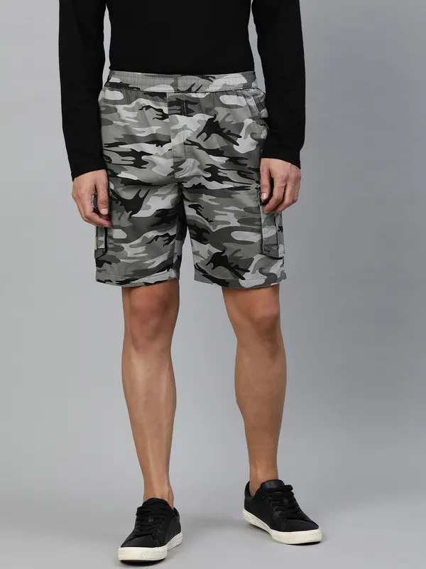 Grey_Shorts_For_Mens