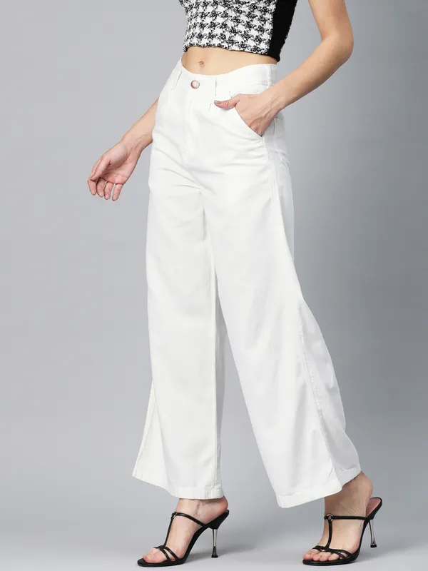 Wide_Leg_High-Rise_Jeans_For_Women
