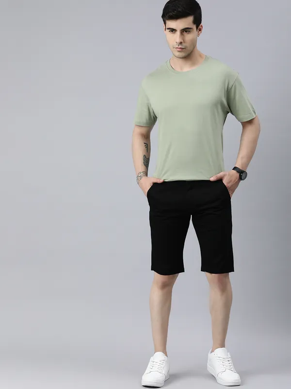 Black_Shorts_For_Mens