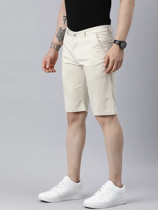 Off_White_Shorts_For_Mens