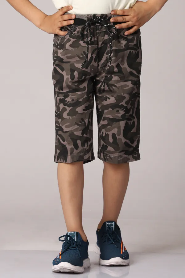 Stylish_Stretchable_Solid_Shorts_For_Men_|_Grey