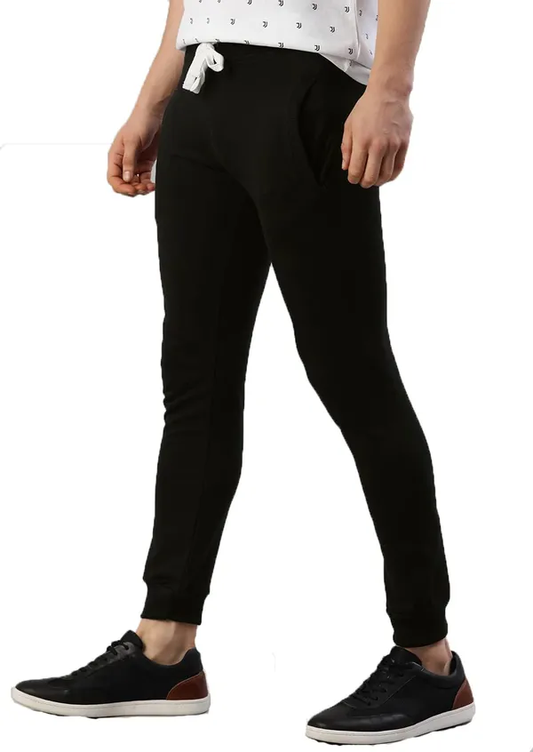 Mid-Rise_Joggers_with_Drawstring_Waist_for_Men