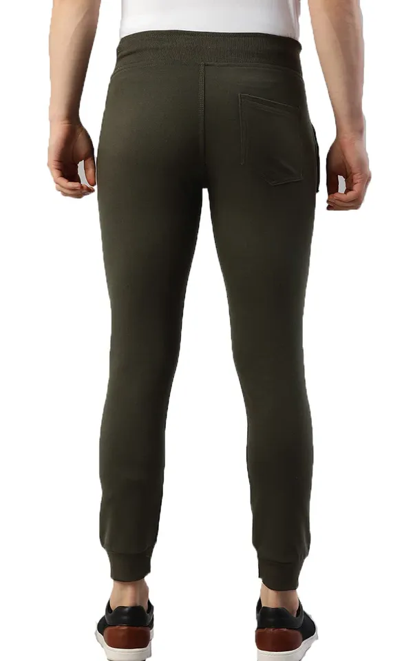 Mid-Rise_Joggers_with_Drawstring_Waist_for_Men