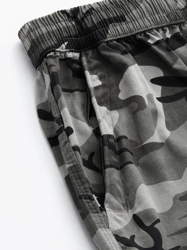 Printed_Three_Fourths_Capri_for_Men