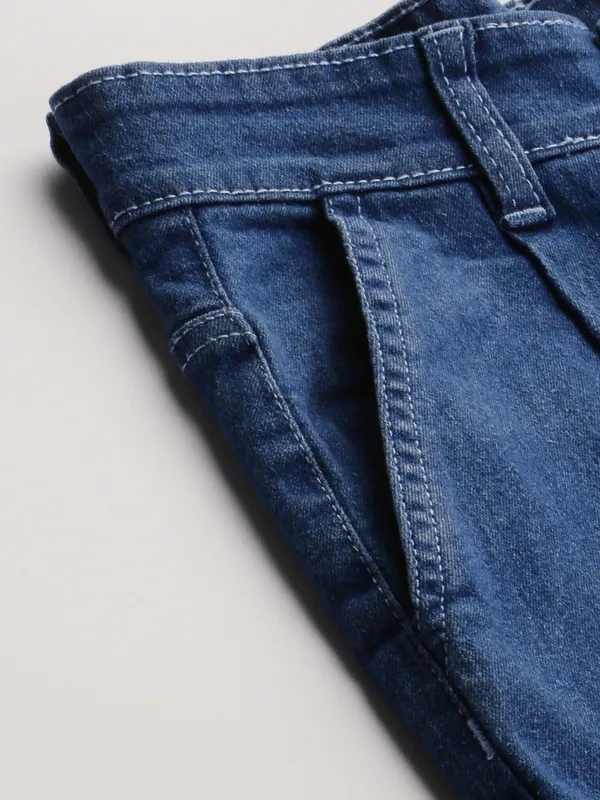 Straight_Fit_High-Rise_Jeans_for_Women