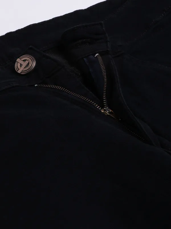 Black_Jeans_For_Women