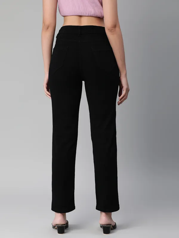 Black_Jeans_For_Women