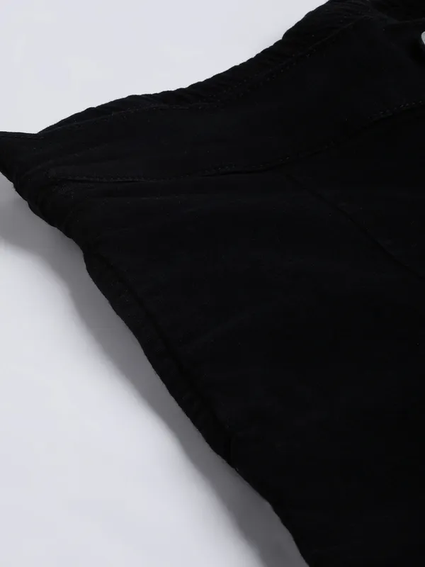Black_Jeans_For_Women