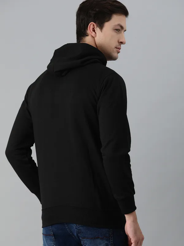 Black_Hoodie_For_Men
