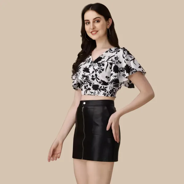 White_Crepe_Floral_Pattern_Trendy_V-Neck_Crop_Tops