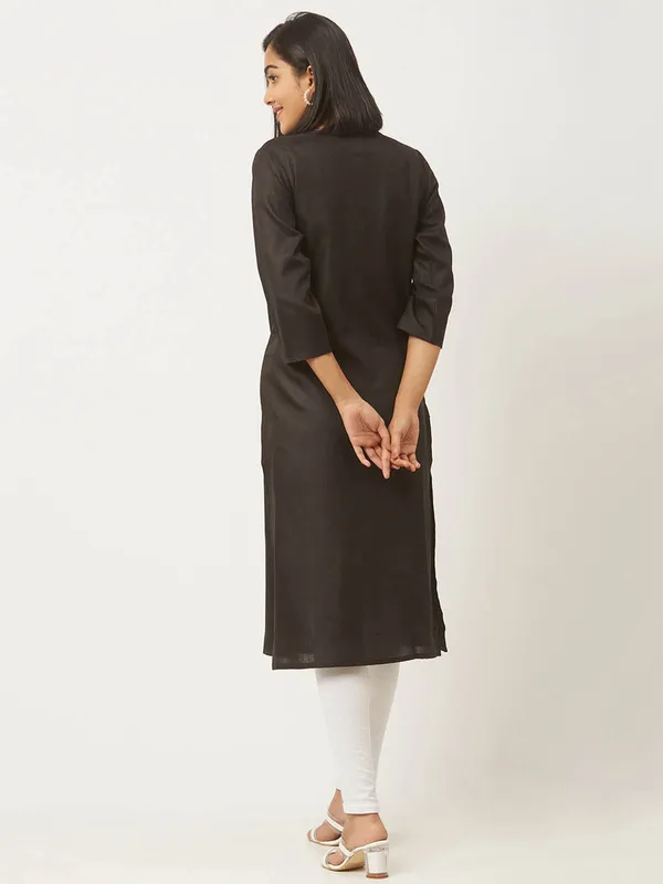 Maroon_&_Black_Premium_Cotton_Blend_Solid_Straight_Combo_Kurtis_With_Pocket