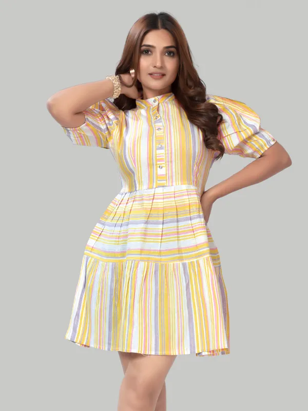 Light_Yellow_Cotton_Stripe_Pattern_Trendy_Puff_Sleeve_Dresses
