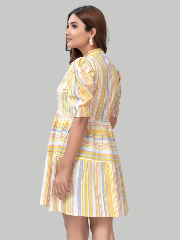 Light_Yellow_Cotton_Stripe_Pattern_Trendy_Puff_Sleeve_Dresses