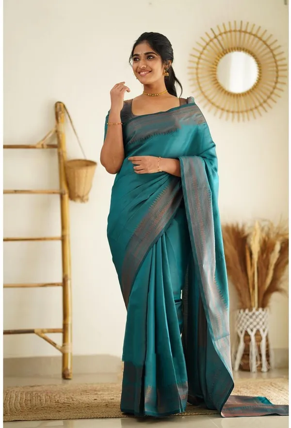 Woven_Kanjivaram_,_Banarasi_Jacquard_Saree