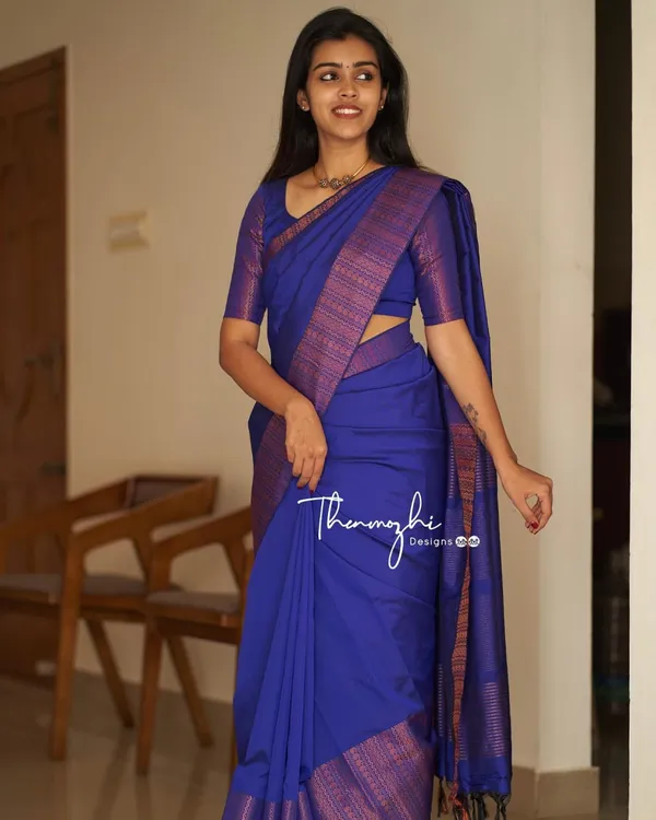 Woven_Kanjivaram_,_Banarasi_Jacquard_Saree