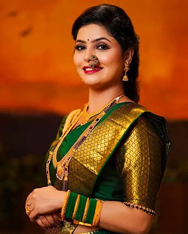Woven_Kanjivaram_,_Banarasi_Jacquard_Saree