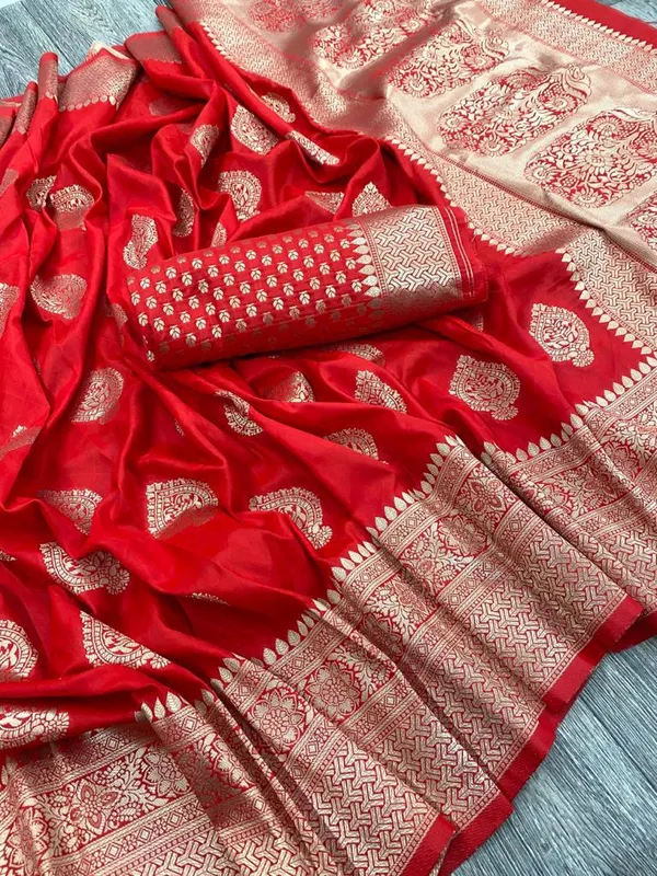 Woven_Kanjivaram_,_Banarasi_Jacquard_Saree