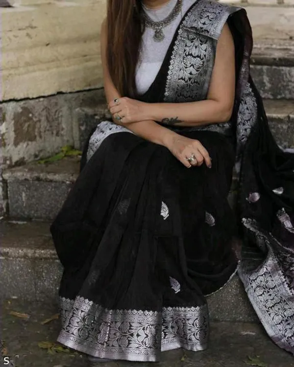 Woven_Kanjivaram_,_Banarasi_Jacquard_Saree