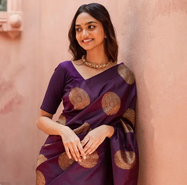 Woven_Kanjivaram_,_Banarasi_Jacquard_Saree