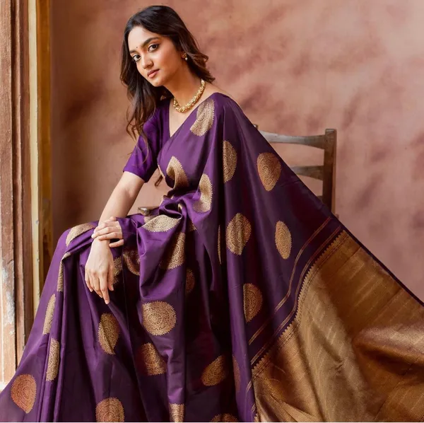 Woven_Kanjivaram_,_Banarasi_Jacquard_Saree