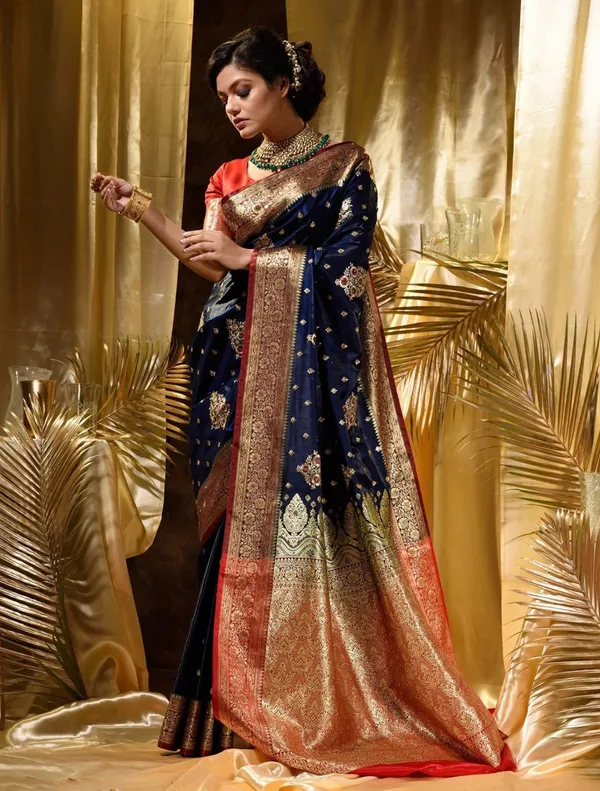 Woven_Kanjivaram_,_Banarasi_Jacquard_Saree